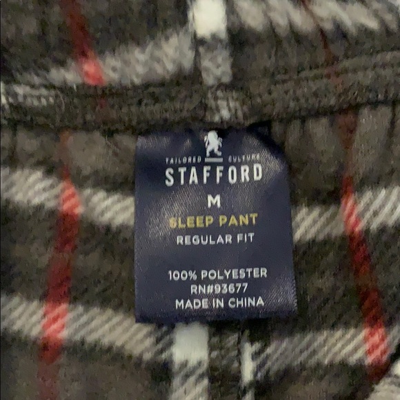 Stafford Men’s Medium Pajama Pants - Picture 3 of 3